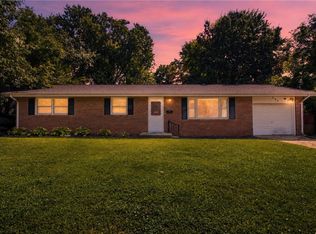 505 Ashby Dr, Charleston, IL 61920