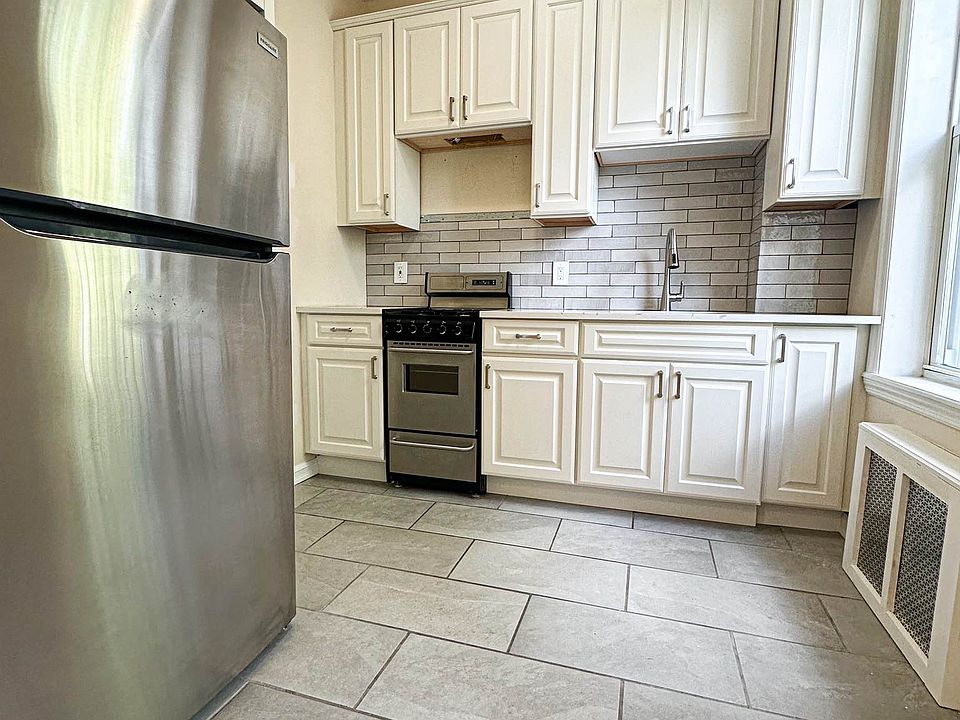 1st image of 7504 64th Pl APT 3F