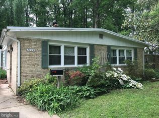 7029 Woodley Ln, Falls Church, VA 22042