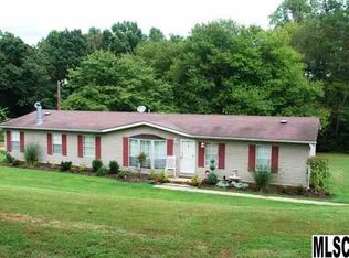 1997 & 2001 Cape Hickory Cutoff Rd, Hickory, NC 28601