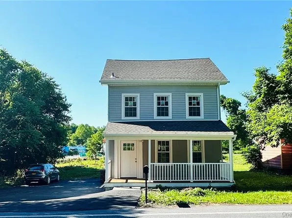 32 Salt Point Tpke, Poughkeepsie, NY 12603