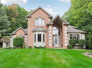 2022 Bent Creek Trl, Cuyahoga Falls, OH 44223