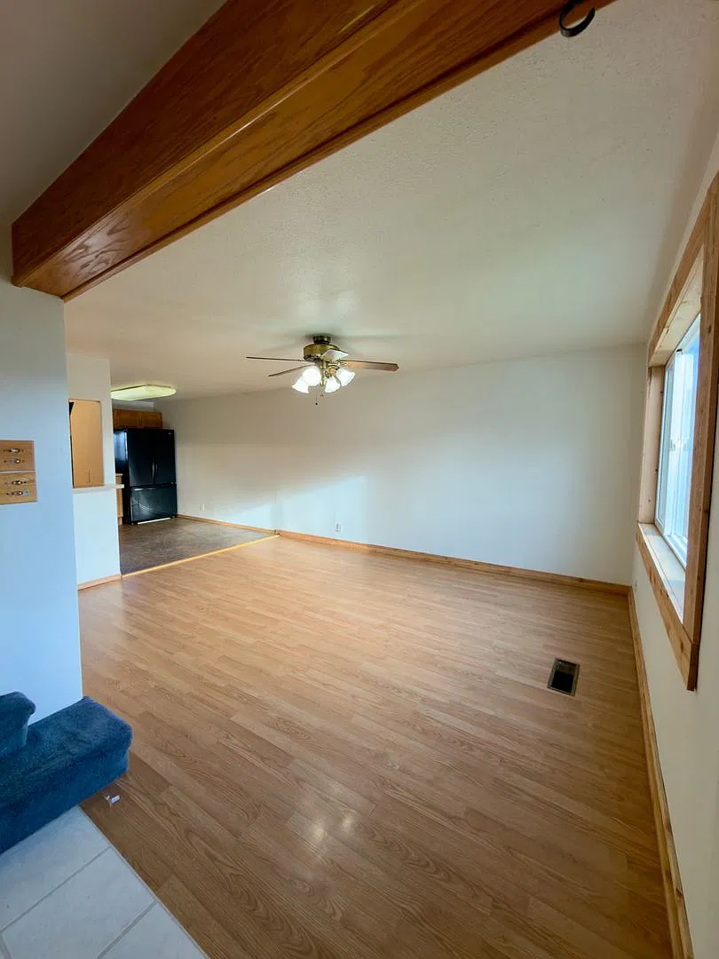Kennicott Ave 1216 - — Photo 2