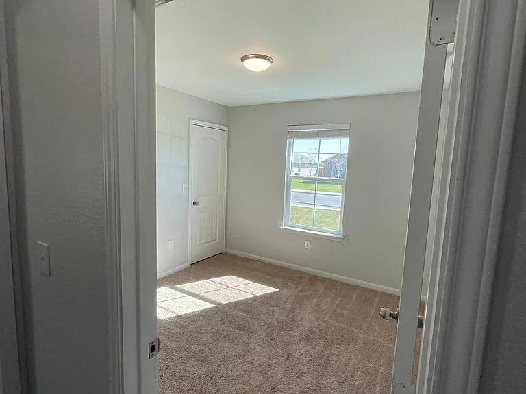 136 Voss — Photo 5