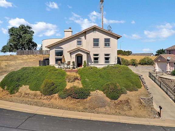 3rd image of 1088 Paradise Peak #82