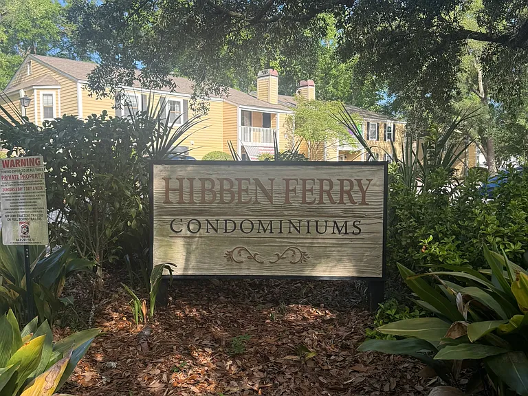 Hibben Ferry Condominiums
