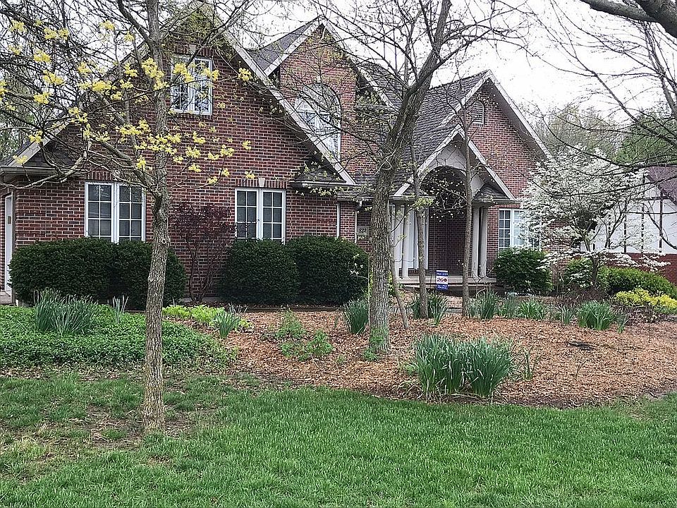 1st image of 822 Evergreen Dr