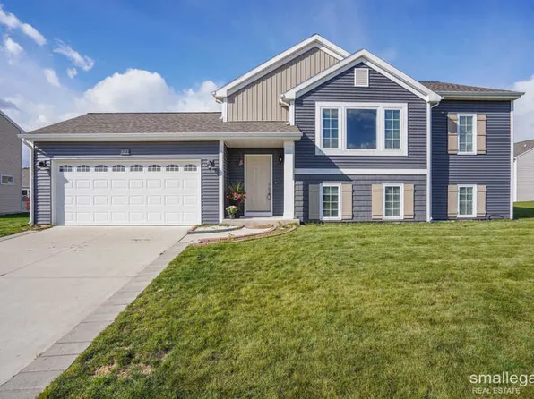4653 Quaker Hill Dr SE, Kentwood, MI 49512
