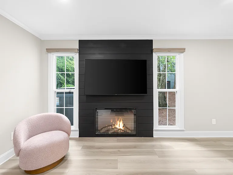 5061 Avalon Dr — Photo 10