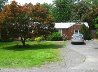 11814 Molair Rd, Manassas, VA 20112