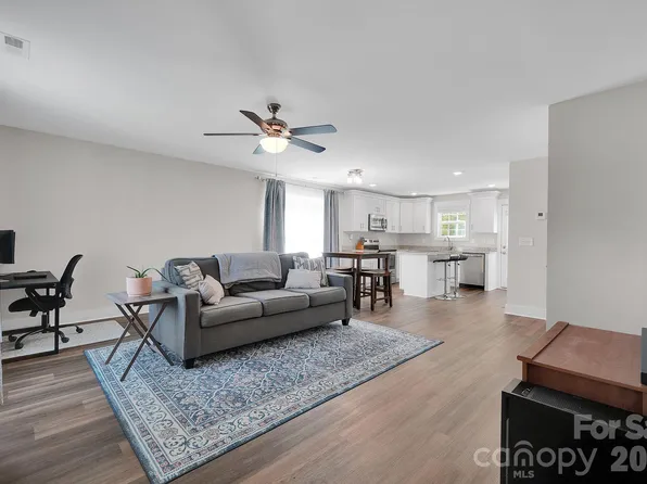 2877 Vale Ave, Kannapolis, NC 28081