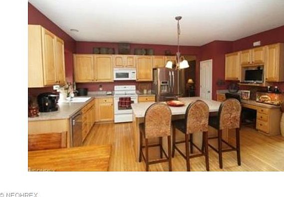 5th image of 36625 Haverford Pl