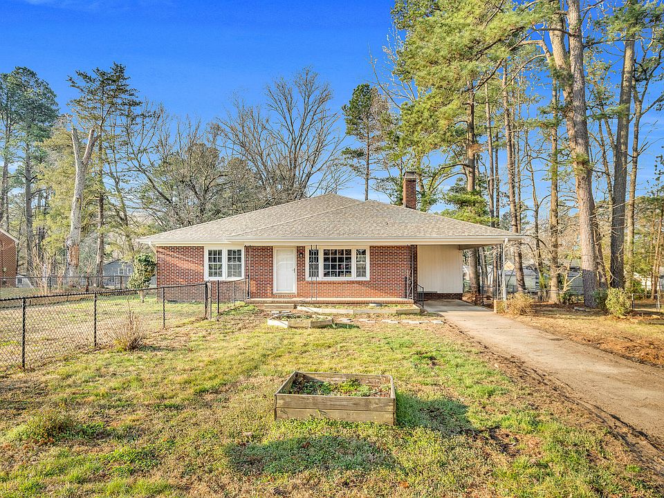 1st image of 1249 Oakridge Ave