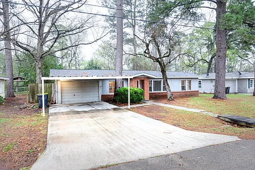 304 Harris Blvd Photo 1