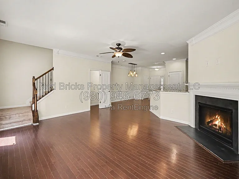 4282 Park South Station Blvd — Photo 12