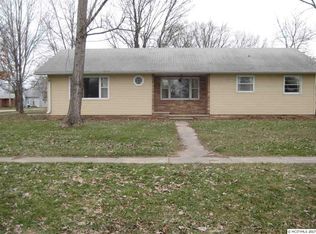 24 2nd St NW, Nora Springs, IA 50458