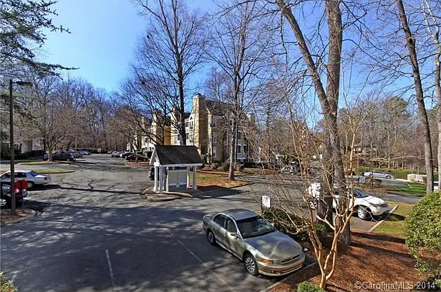 1 bed, 739 sqft, $1,525 — Photo 2