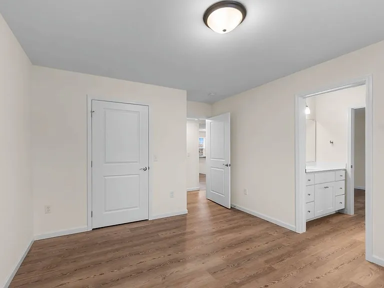 1515 Marcella St — Photo 15
