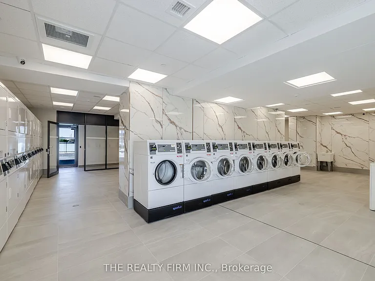 375 South St #1320 — Photo 38