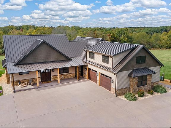 2nd image of 1651 Sneed Rd