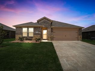 737 Meadow Creek Ln, Royse City, TX 75189