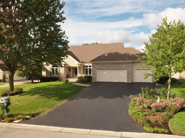 25022 W Palmer Ct, Antioch, IL 60002