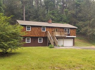 60 Riverhill Rd, Southbury, CT 06488