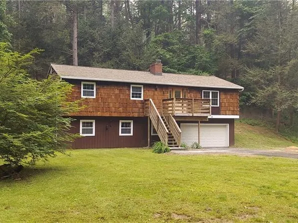 60 Riverhill Road, Southbury, CT 06488