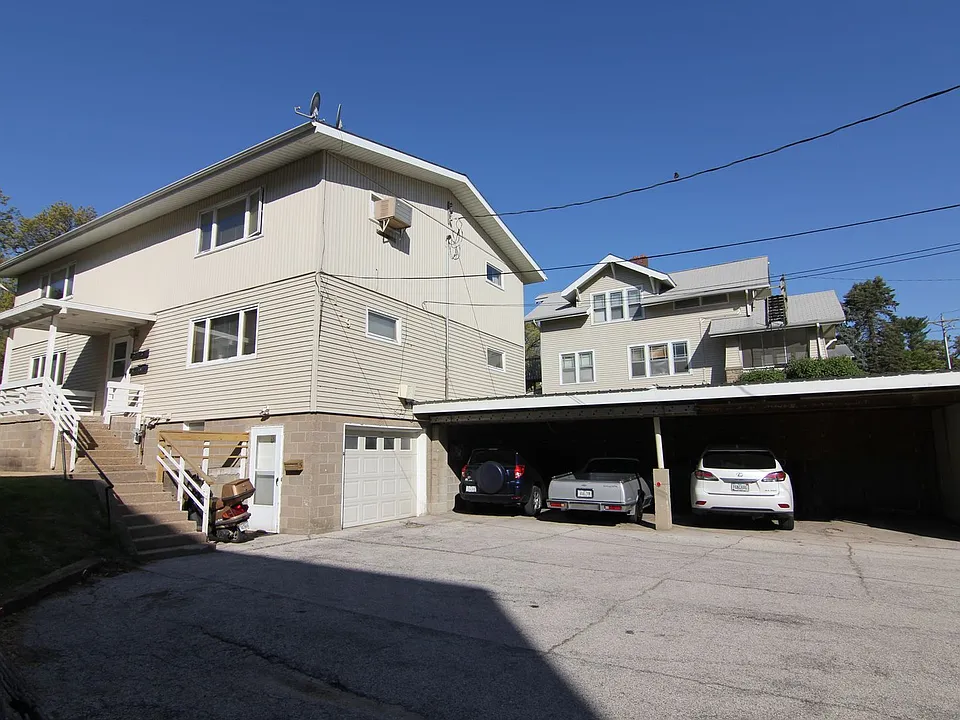 119 River St -Martin Apts