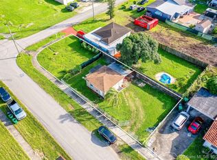 12150 SW 218th St, Miami, FL 33170