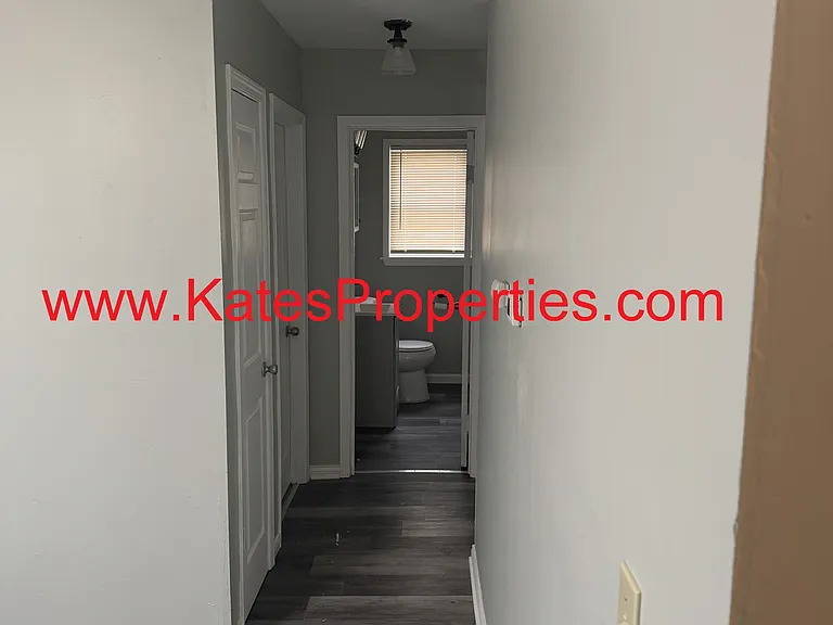 Entry way to Bedroom 1,2 and lower bath