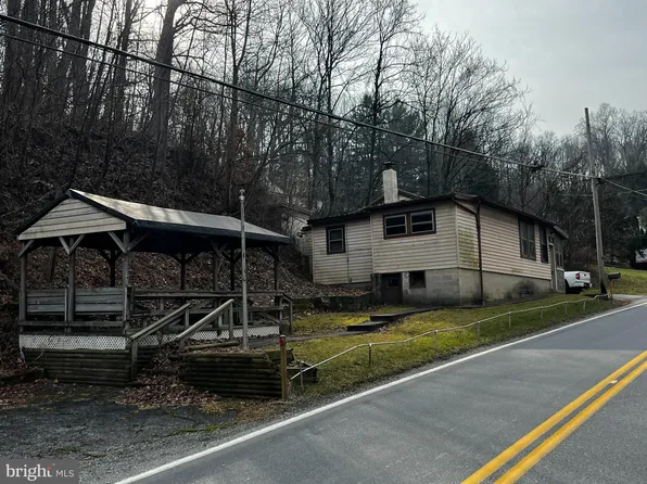2896 Craley Rd, Wrightsville, PA 17368