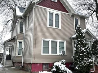 413 W Mineral St, Milwaukee, WI 53204