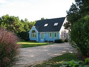 2nd image of 36 Candace Way