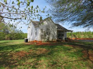 2817 Brights Rd, Gretna, VA 24557