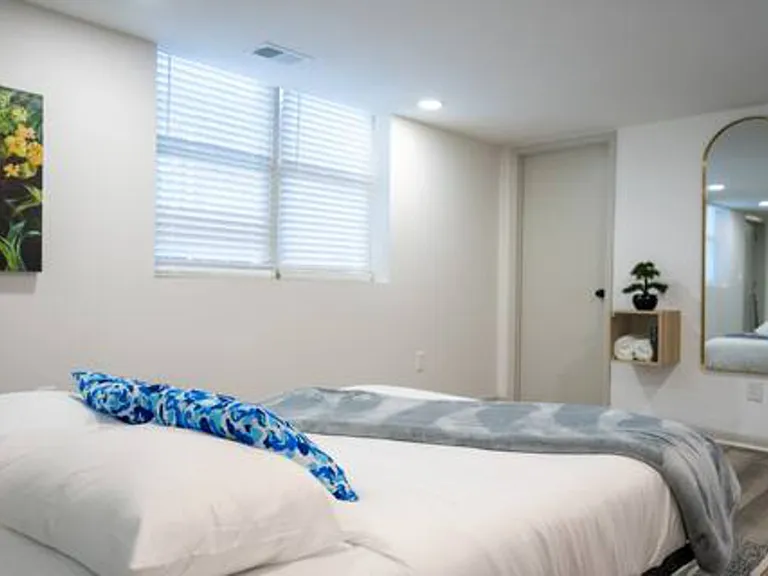Lilla Cir SW — Photo 2