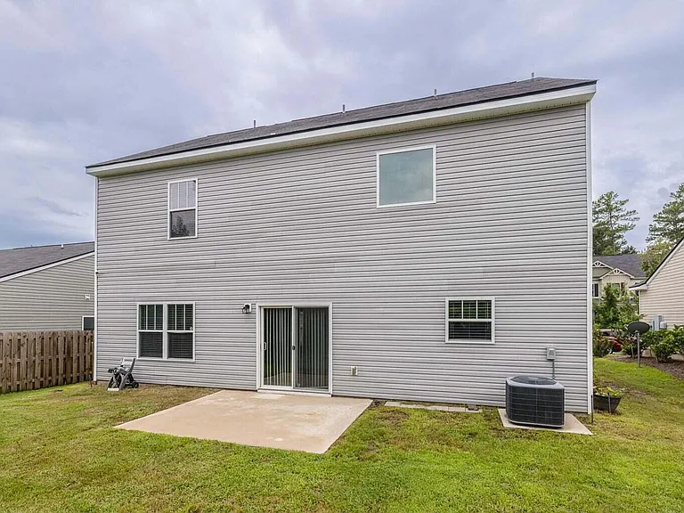 512 Cranberry Cir — Photo 34
