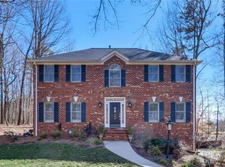 908 Whitney Ct, High Point, NC 27265