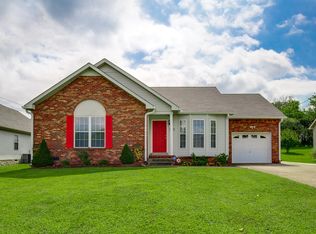 1016 Donoho Dr, Old Hickory, TN 37138