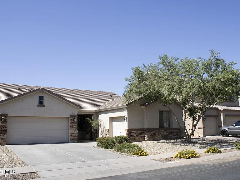 10321 W Windsor Ave — Photo 39