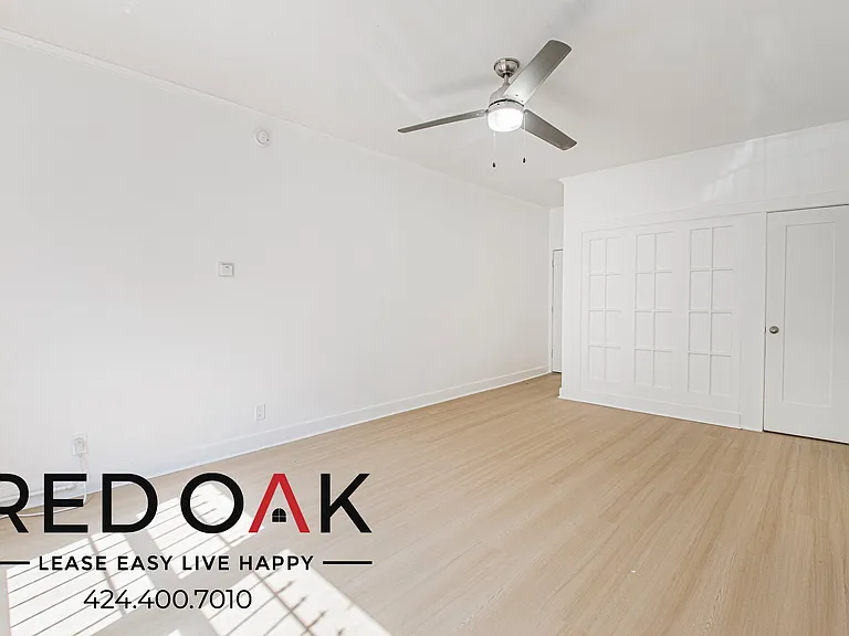 2919 W 8th St #108 — Photo 10