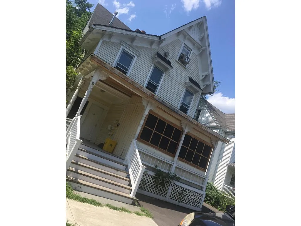 6 Asbury Ct photo 1