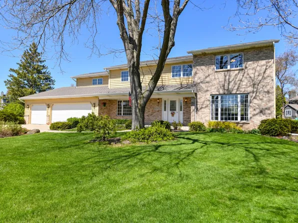 4590 South Caldwell COURT, New Berlin, WI 53151