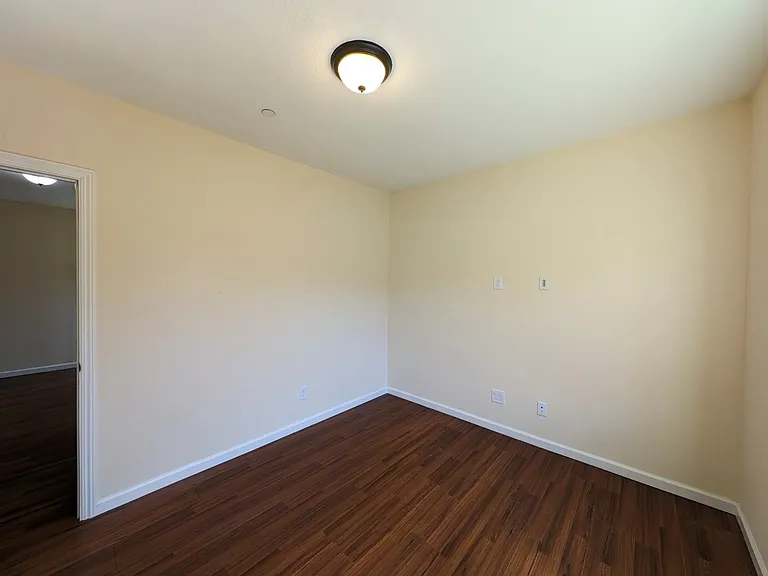 2414 Dana Street — Photo 40