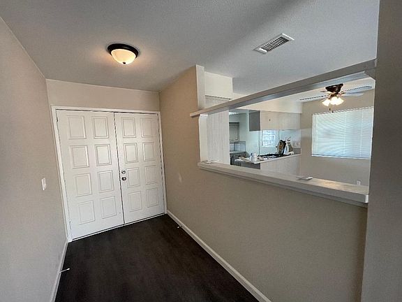 4th image of 16164 Dianthus Ave