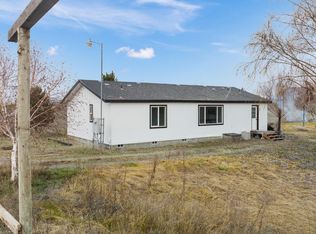 623 Moore Rd, Pasco, WA 99301