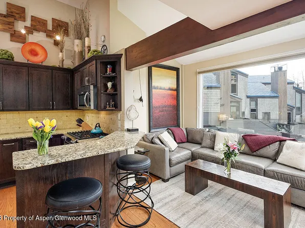 4000 Brush Creek Rd APT 9, Snowmass Village, CO 81615