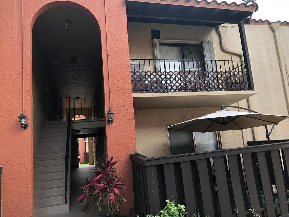 1st image of 10786 N Kendall Dr APT D20