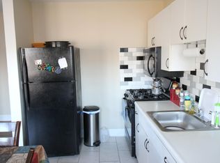 217 W Yates St APT 4, East Syracuse, NY 13057