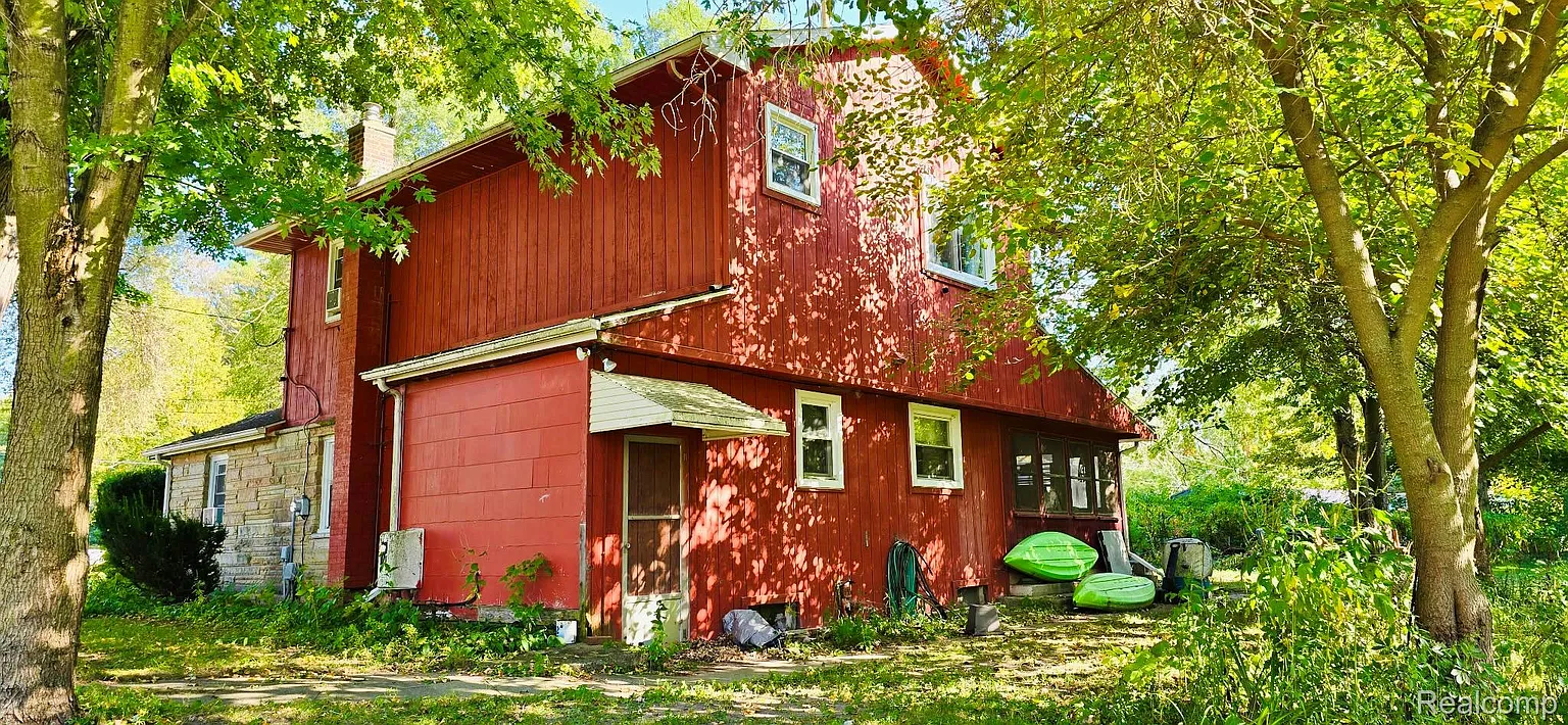 18575 Williamsville Rd photo 1